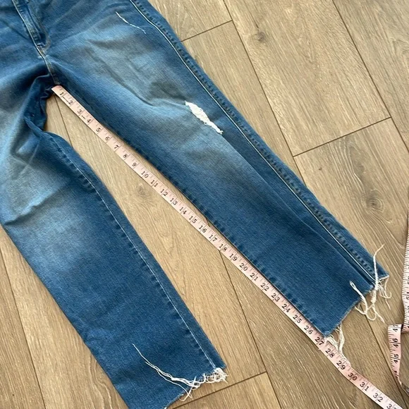 FRAME Le Sylvie Slender Straight Jeans - Picture 8 of 10